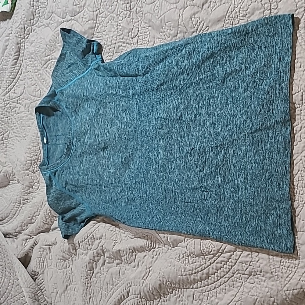 Lululemon run swiftly tee